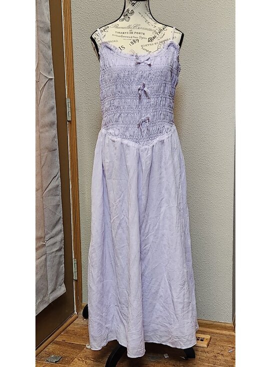 American Eagle Outfitters Dresses & Skirts - AMERICAN EAGLE AE Lavender Smocked Maxi Sun Dress Pockets - Large - NEW NWT